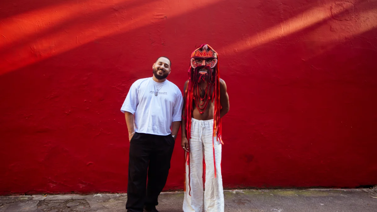 Felipe Vaz lança álbum "ATÉ ONDE MEUS PÉS ALCANÇAREM E MINHAS MÃOS PUDEREM TOCAR:"